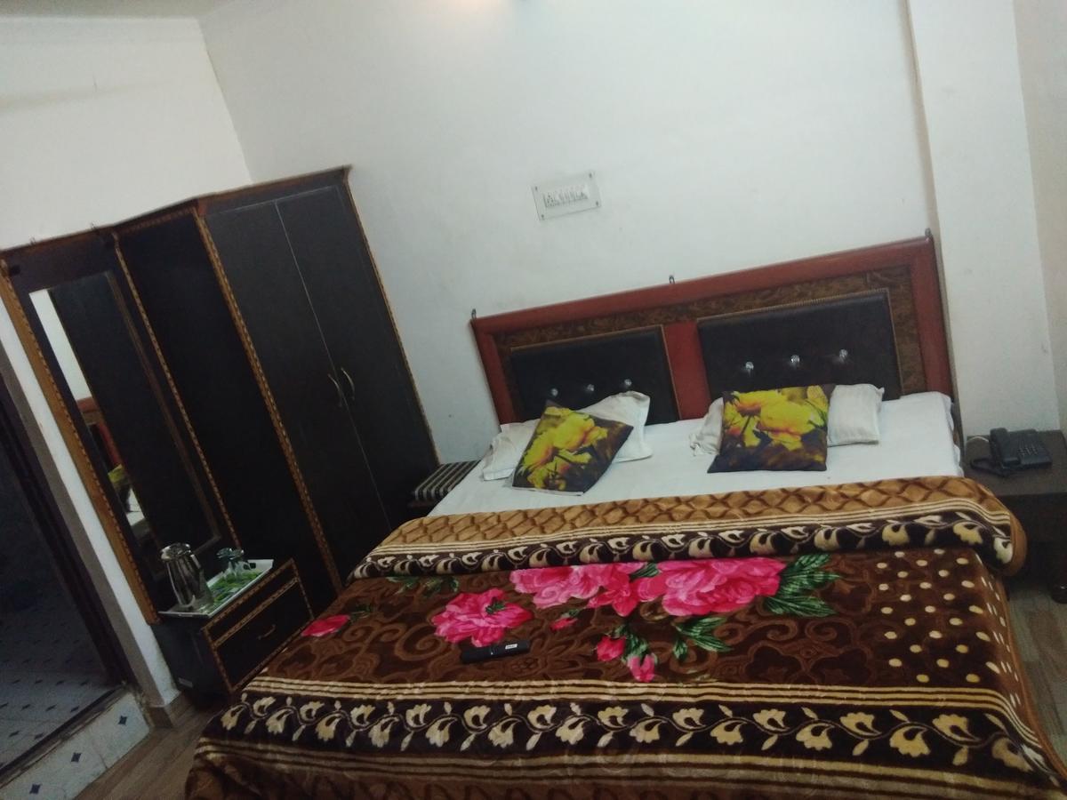 Mini Moti Mahal By Mtmc Rooms จามมู ภายนอก รูปภาพ