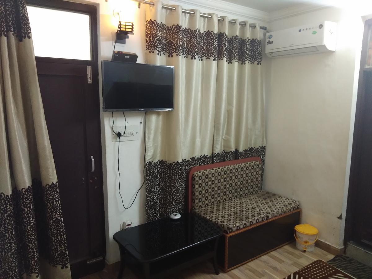 Mini Moti Mahal By Mtmc Rooms จามมู ภายนอก รูปภาพ